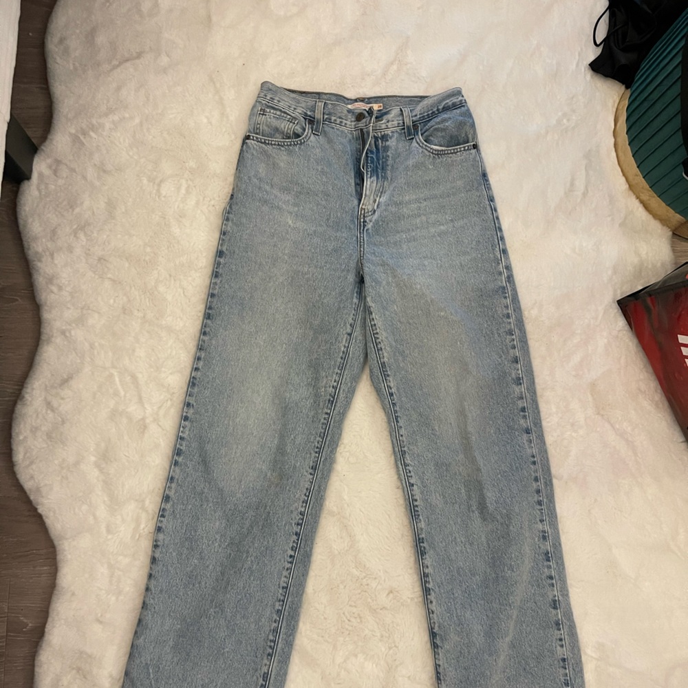 Levi jeans